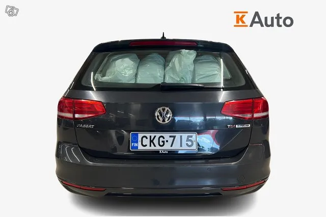 Volkswagen Passat Variant Comfortline 1,6 TDI DSG *Webasto / Image 3