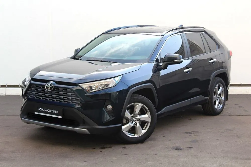 Toyota RAV4 Image 1